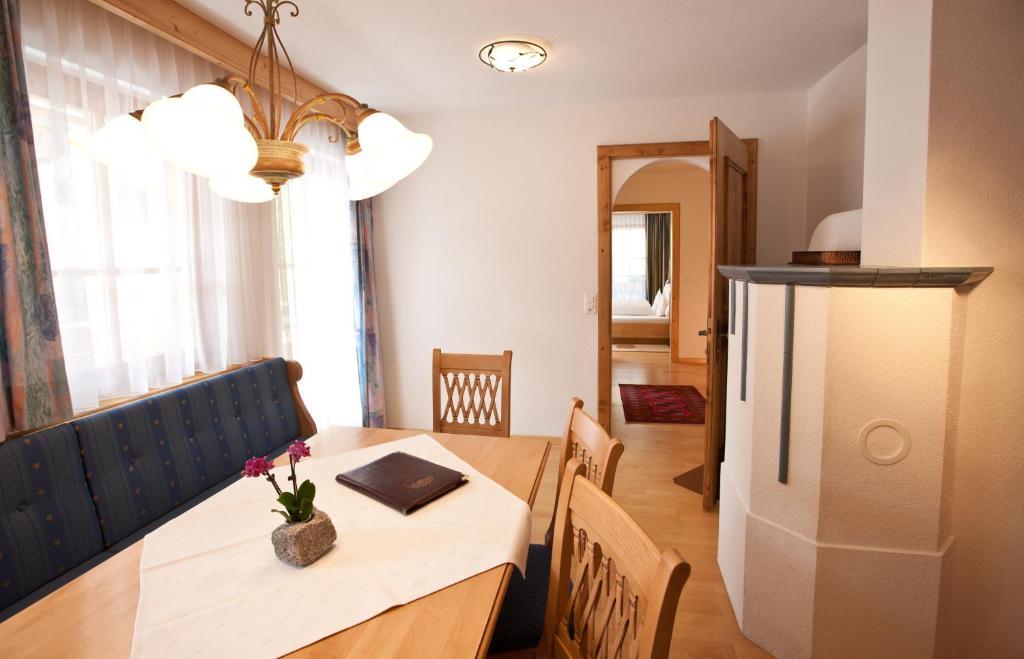 Hotel Astoria ザムナウン 部屋 写真