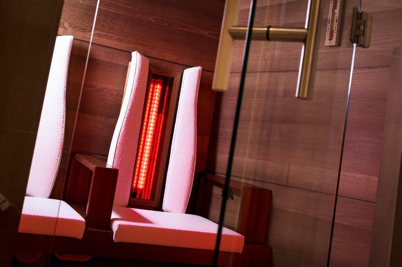 Hotel Astoria ザムナウン エクステリア 写真